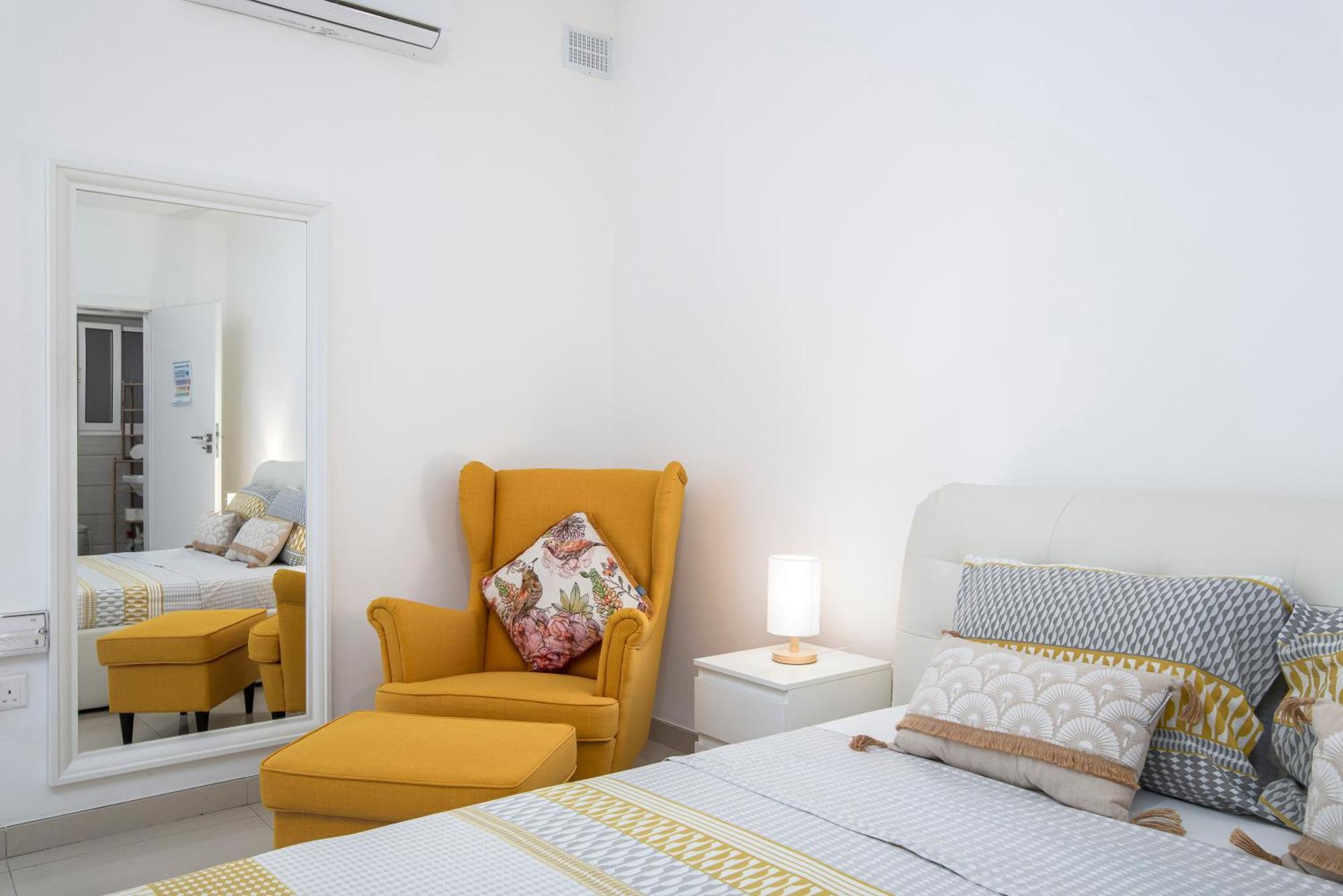 Spacious, Modern & Cosy 2 Bedroom 2 Bathroom Apartment - St. Julians San Ġiljan Kültér fotó